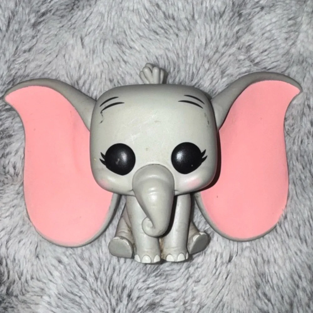 Funko Hot Topic Exclusive Disney Baby Dumbo